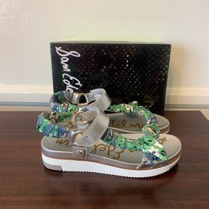 Sam Edelman Ashie silverlea silk leather wedge sandal ~ Box is not available.